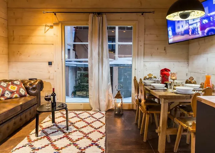 シャレー W Gorach *